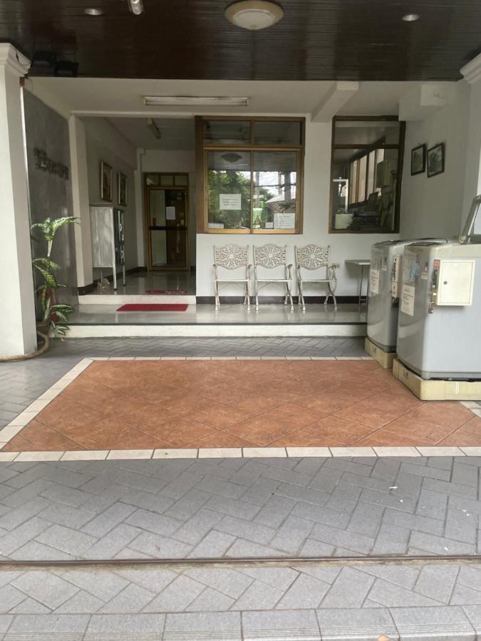 Viriyapon Apartment Bangkok Exterior foto